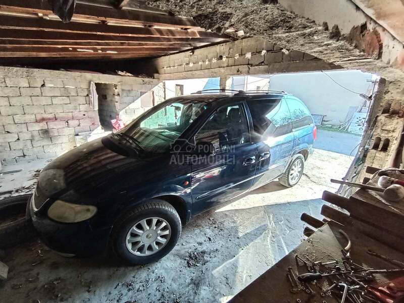 Chrysler Voyager 