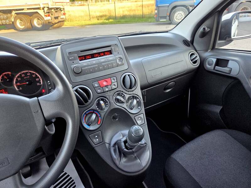Fiat Panda 1.2i 117000k/m