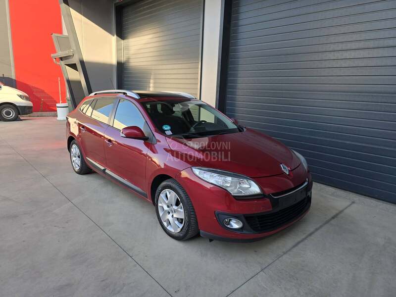 Renault Megane 1.5 DCI PANO