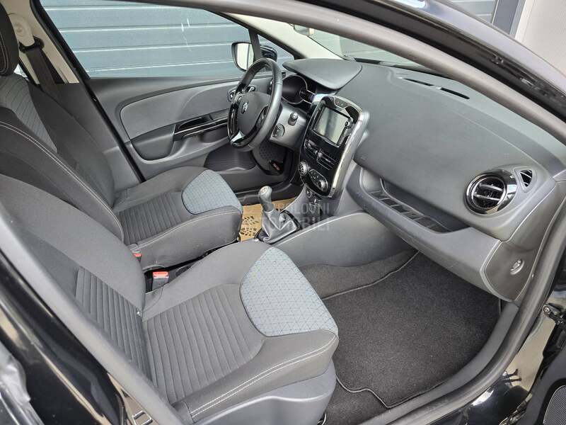 Renault Clio 1.5 DCI LED