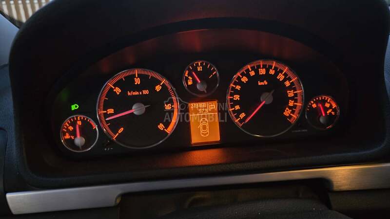 Peugeot 407 2.7HDi