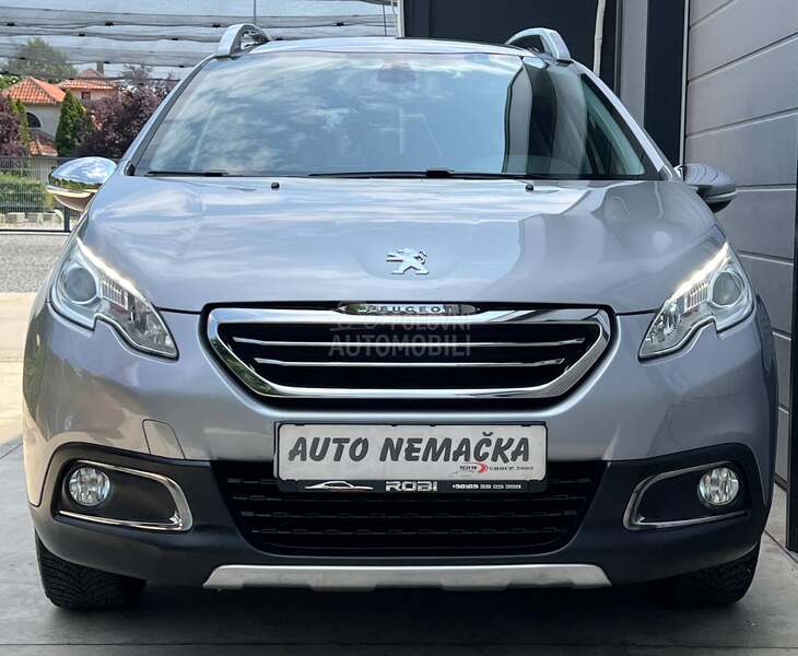 Peugeot 2008 CH ALLURE NA.VI