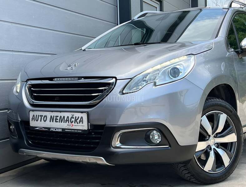 Peugeot 2008 CH ALLURE NA.VI
