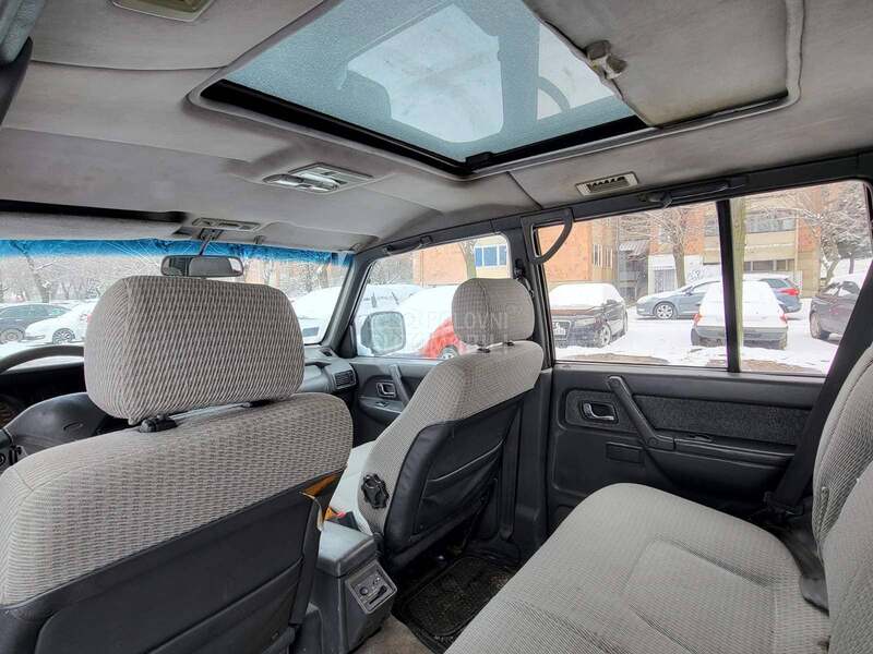 Mitsubishi Pajero 2,5
