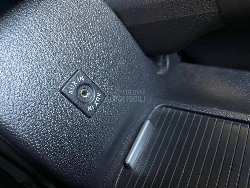 Volkswagen Golf 6 1.6 TDI TEAM Volkswagen Golf 6 1.6 TDI TEAM