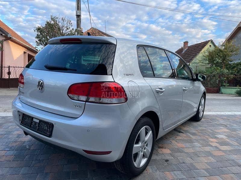Volkswagen Golf 6 1.6 TDI TEAM Volkswagen Golf 6 1.6 TDI TEAM