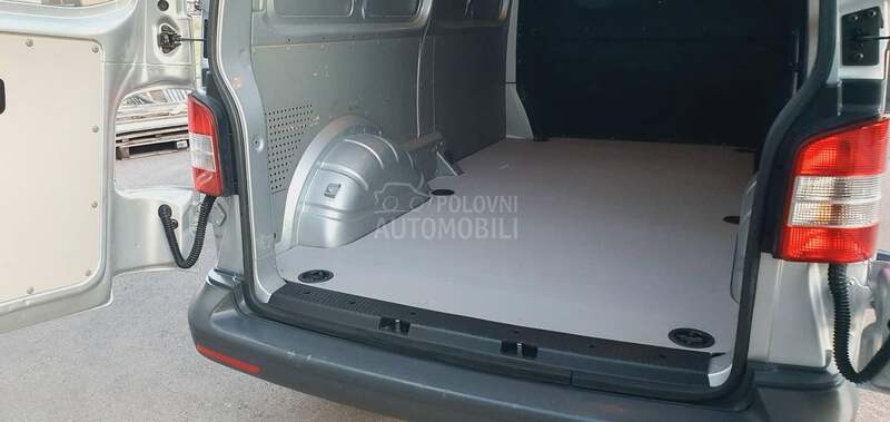 Volkswagen Transporter T5 2.0 TDI 140 ks