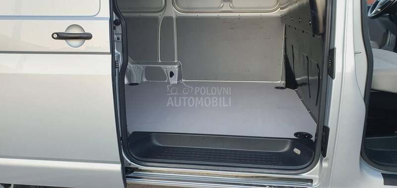 Volkswagen Transporter T5 2.0 TDI 140 ks