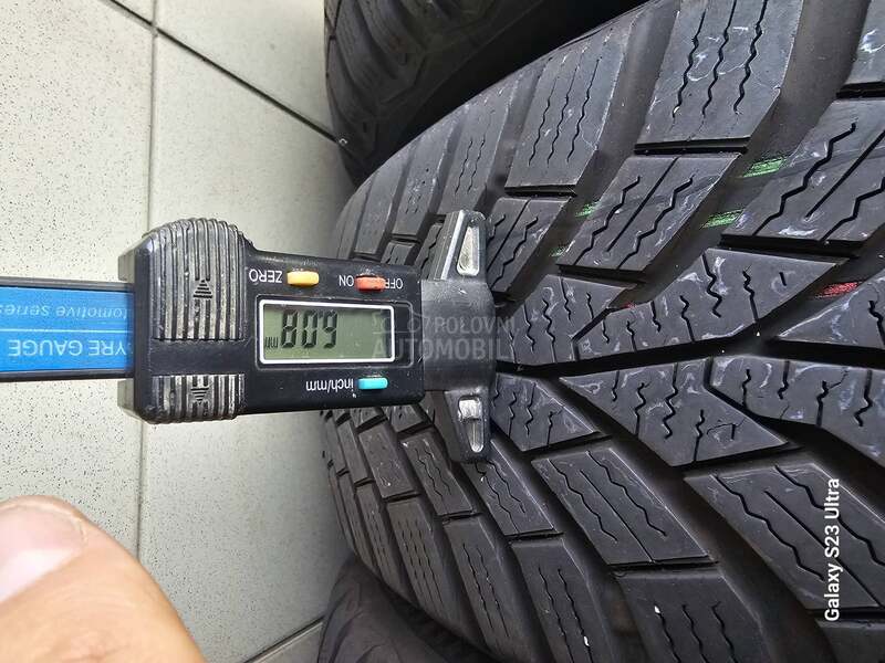 Continental 185/65 R15 Zimska