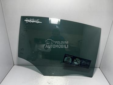 STAKLO za Volkswagen Passat B8