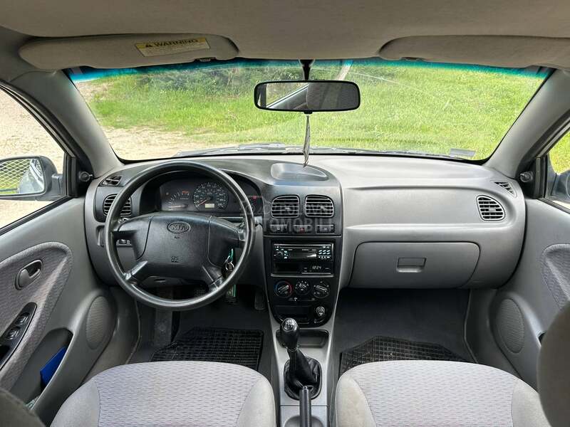 Kia Rio 1.3b
