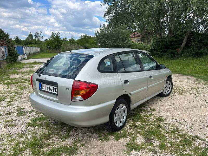 Kia Rio 1.3b