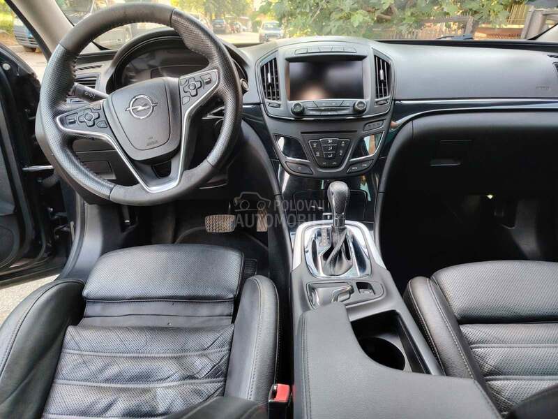 Opel Insignia 2.0 CDTi