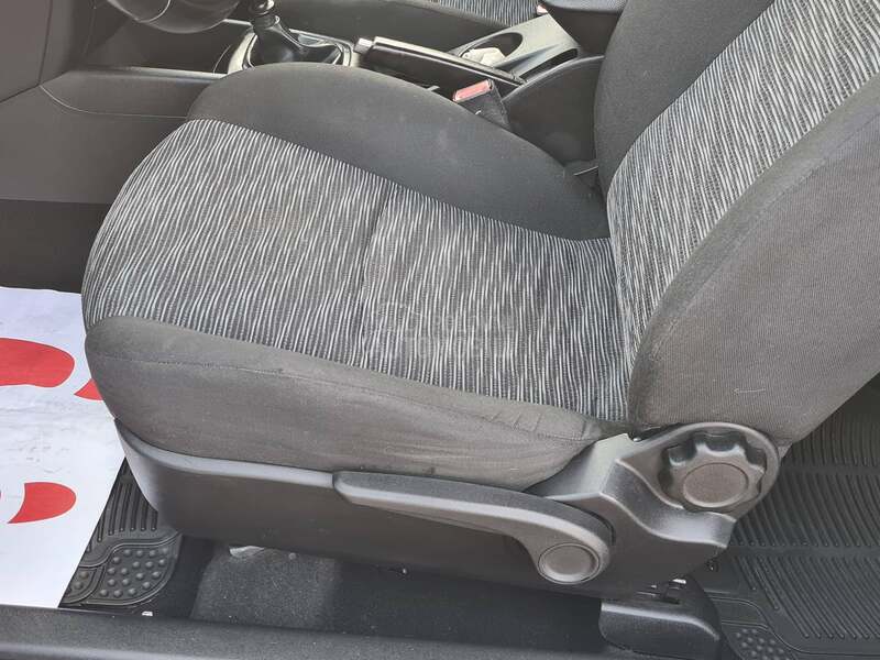 Kia cee`d 1.4 Cvvt model