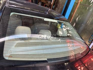 Zadnja Šoferka w204 za Mercedes Benz C Klasa, C 180, C 160 ... od 2007. do 2014. god.