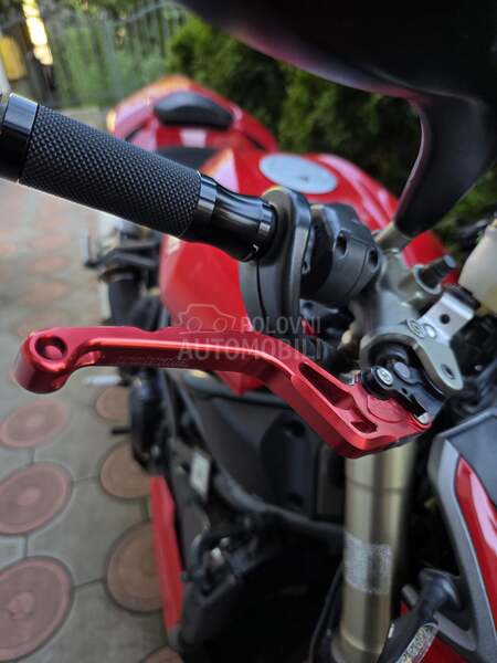 Ducati 848 streetfighter