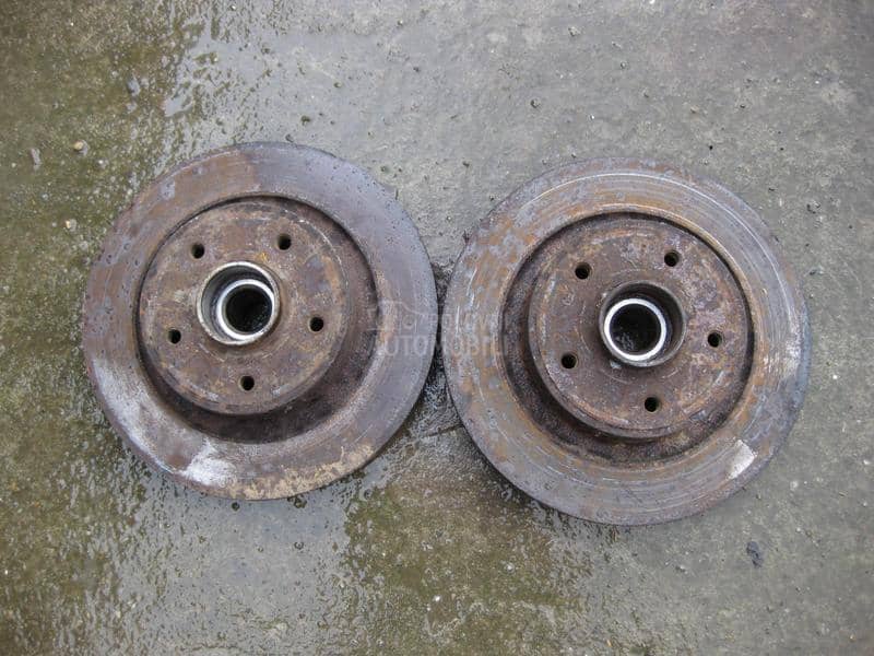 Zadnji kocioni diskovi