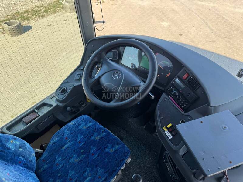 Mercedes Benz INTOURO E4 56 SEDISTA