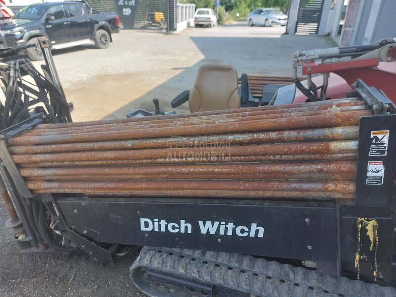 Ditch Witch 922
