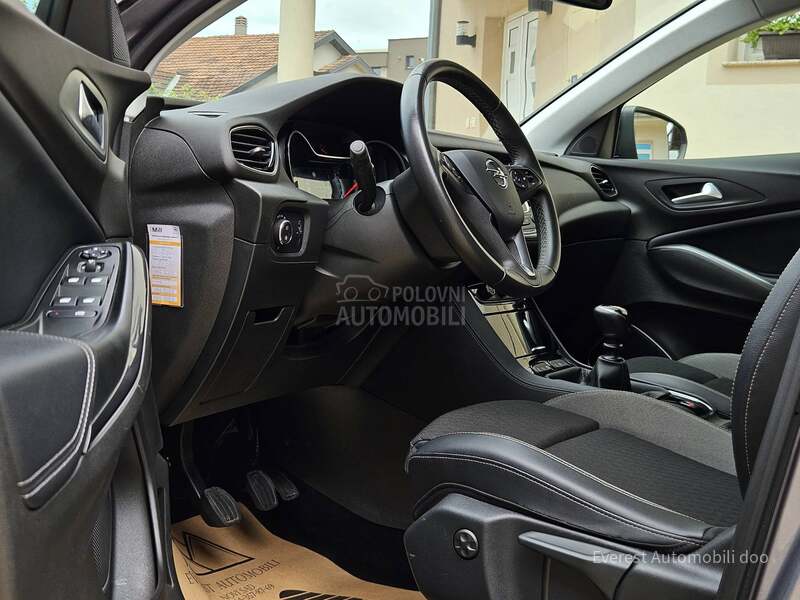 Opel Grandland X 1.2/Turbo/INOVATION/