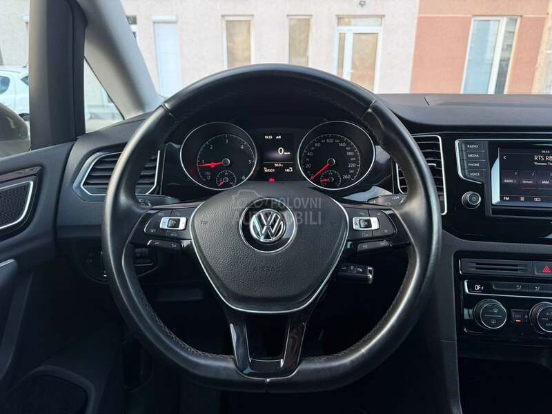 Volkswagen Golf Sportsvan 1.6 TDI HIGHLINE