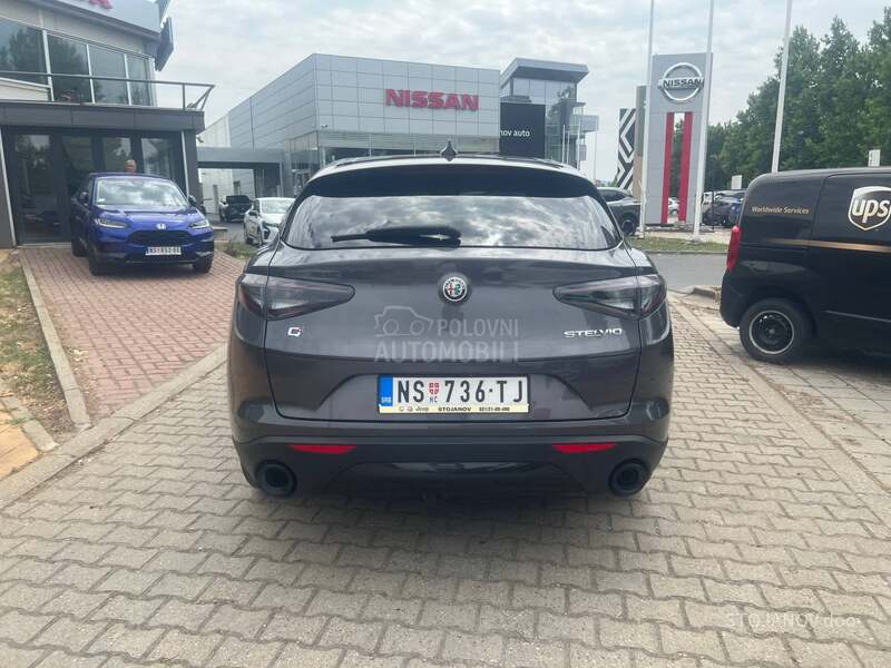 Alfa Romeo Stelvio 2.0 T 280 SPRINT Q4
