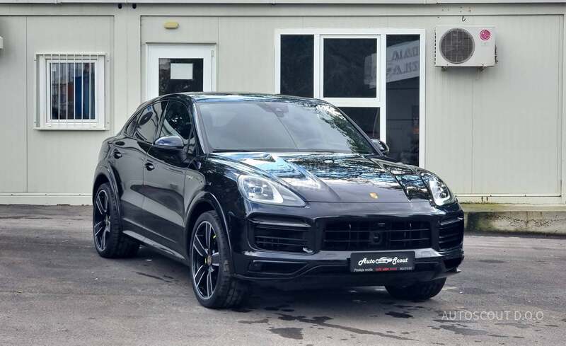Porsche Cayenne e-Hybrid