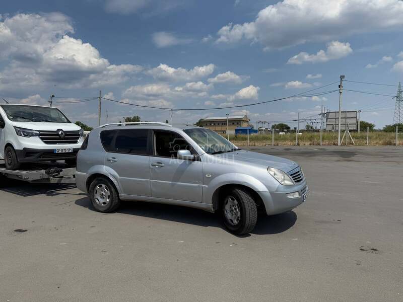 SsangYong Rexton ceo-delovi