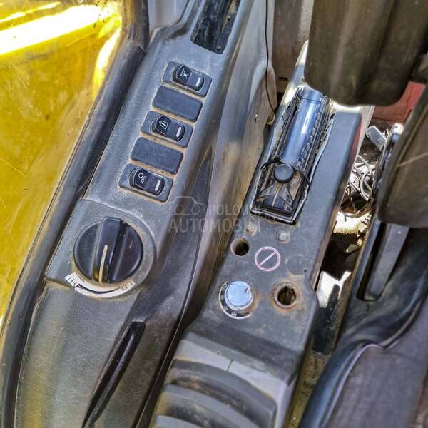 New Holland Kobelco E215