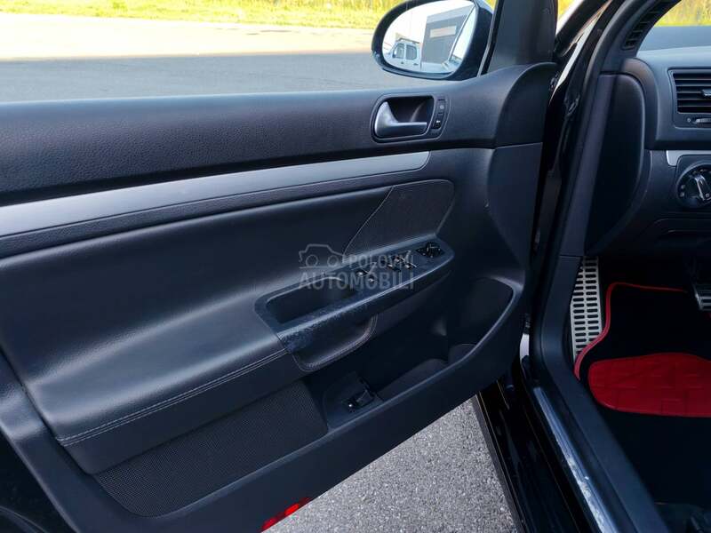 Volkswagen Golf 5 2.0 GTI DSG