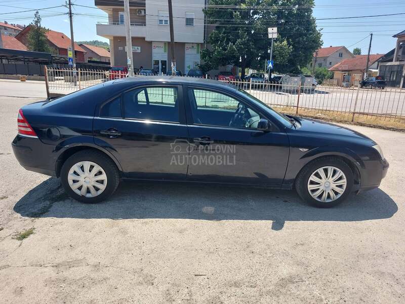 Ford Mondeo 