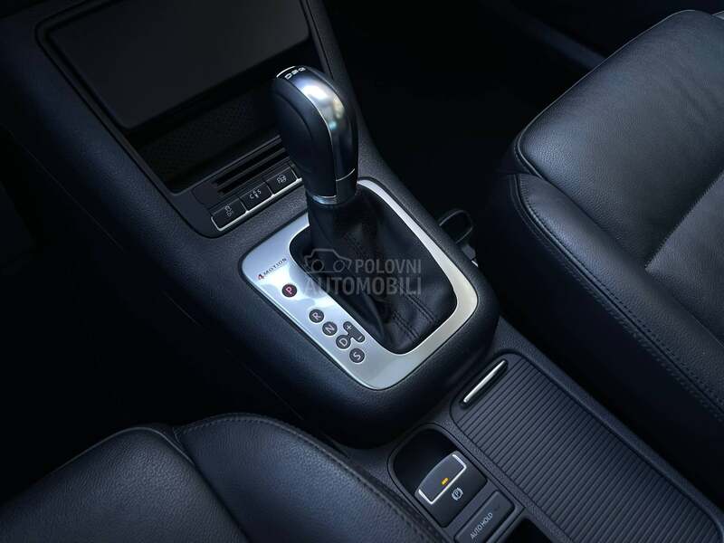 Volkswagen Tiguan R- Line 4x4 DSG CH