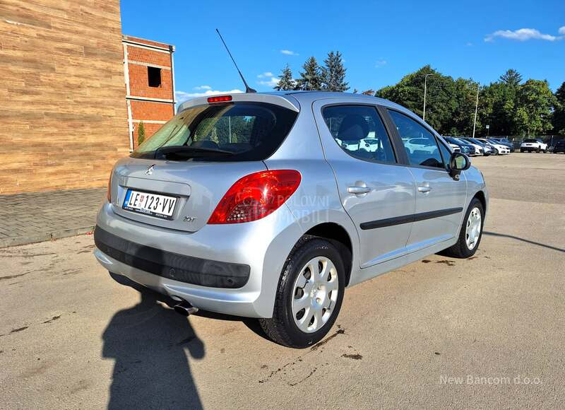 Peugeot 207 1.4VTI Premium