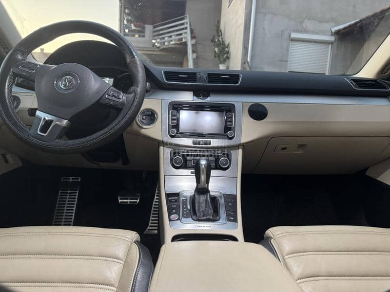 Volkswagen Passat CC 2.0 TDI