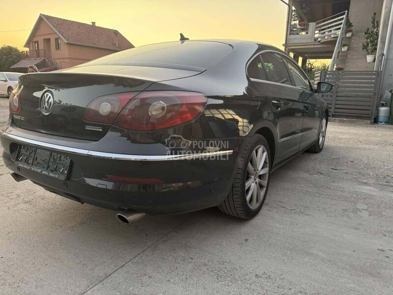 Volkswagen Passat CC 2.0 TDI