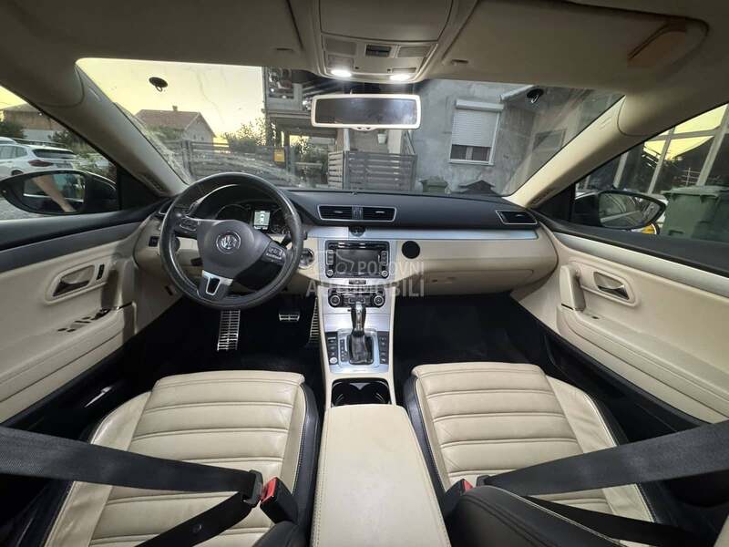 Volkswagen Passat CC 2.0 TDI