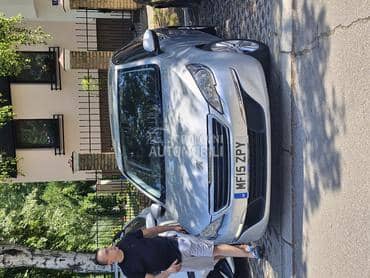 Branik 308 za Peugeot 308 od 2014. do 2018. god.