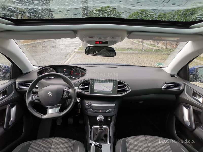 Peugeot 308 1.2