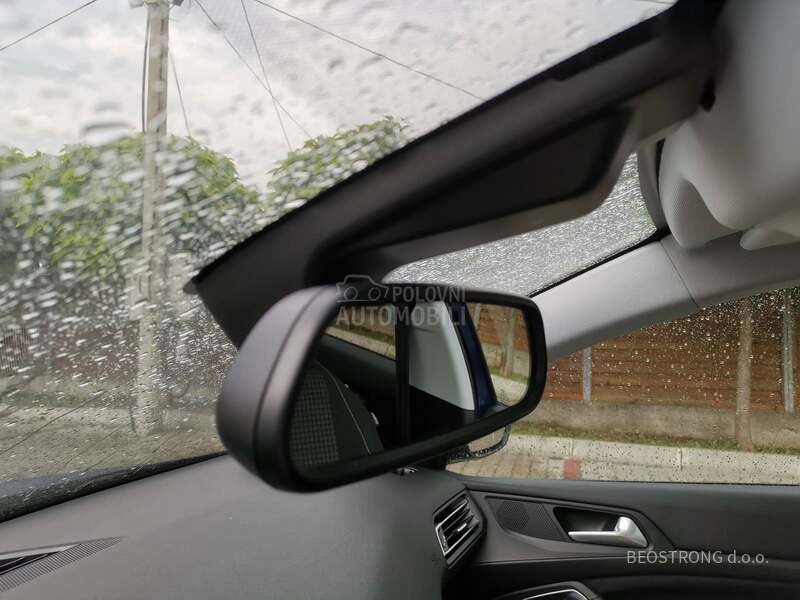 Peugeot 308 1.2