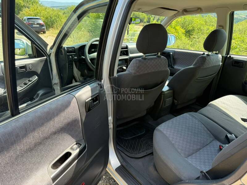 Opel Frontera CH