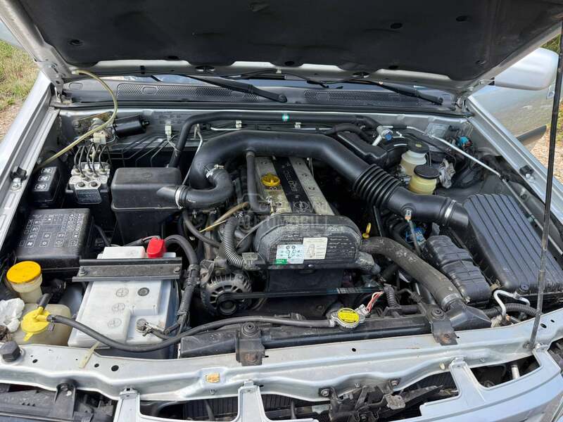 Opel Frontera CH