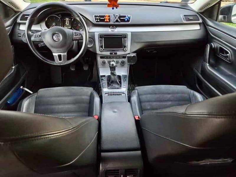 Volkswagen Passat CC 2.0 TDI
