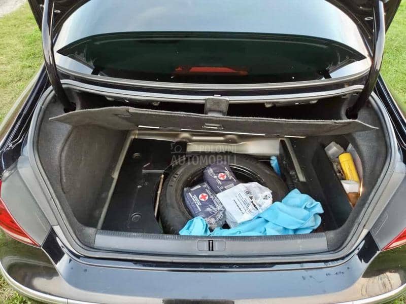 Volkswagen Passat CC 2.0 TDI