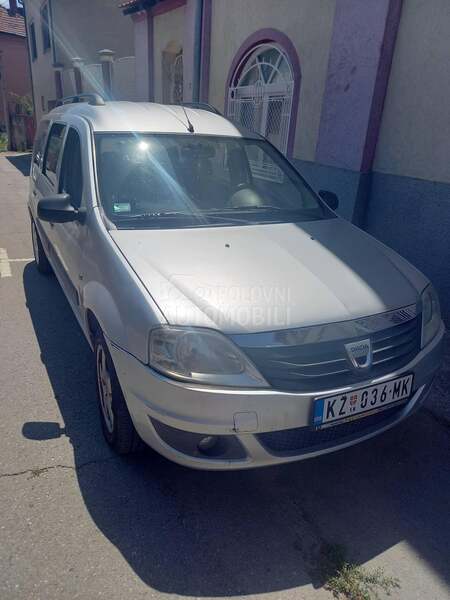 Dacia Logan 