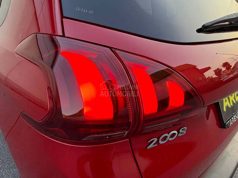 Peugeot 2008 1.2 PURETECH