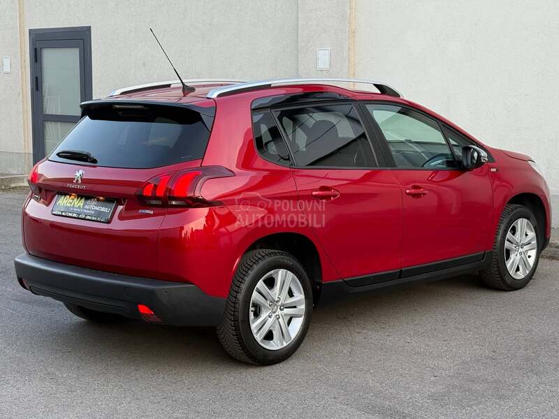 Peugeot 2008 1.2 PURETECH