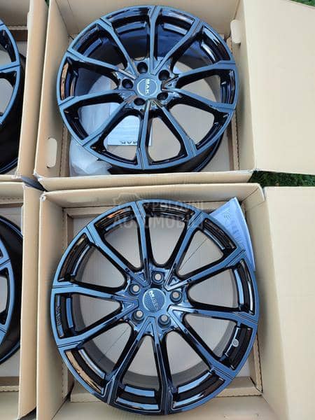 Aluminijumske felne  19" 5 x 114.3