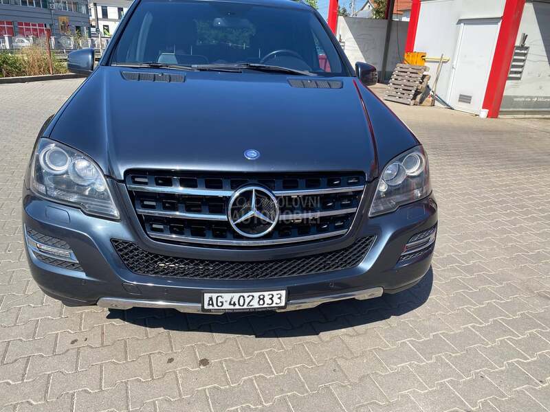 Mercedes Benz ML 350 Grand Edition