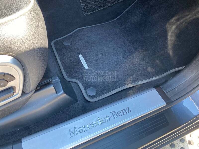 Mercedes Benz ML 350 Grand Edition