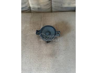 Zvucnik u tabli za Audi A5 od 2015. do 2024. god.